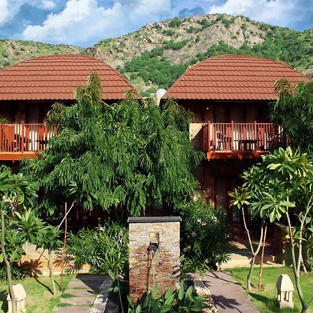 Ananta Spa & Resort, Pushkar Exterior foto